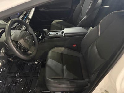 2023 Toyota Prius LE AWD (Natl)