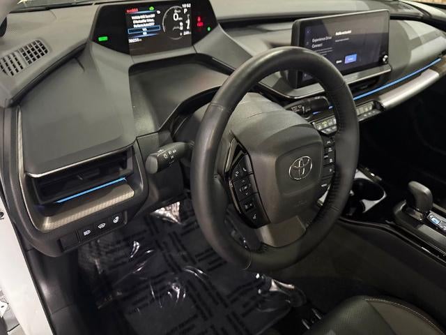 2023 Toyota Prius LE AWD (Natl)