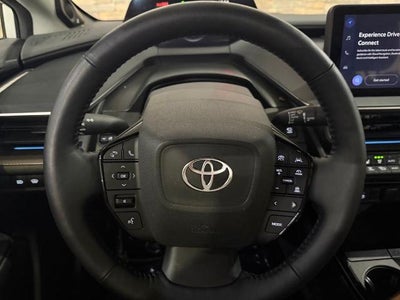 2023 Toyota Prius LE AWD (Natl)