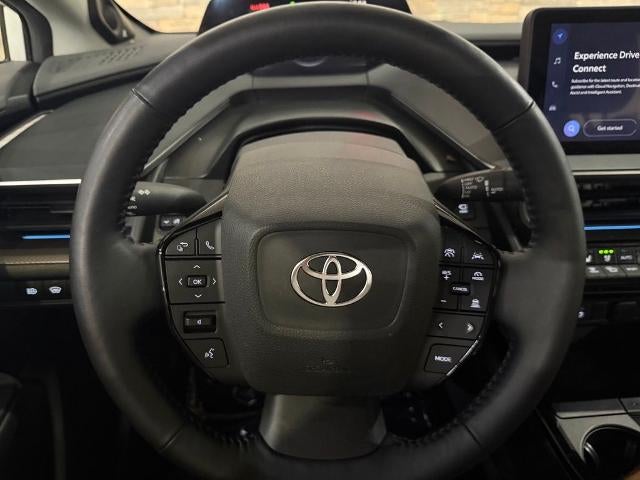 2023 Toyota Prius LE AWD (Natl)