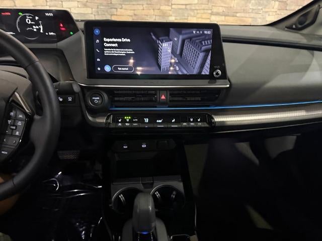 2023 Toyota Prius LE AWD (Natl)