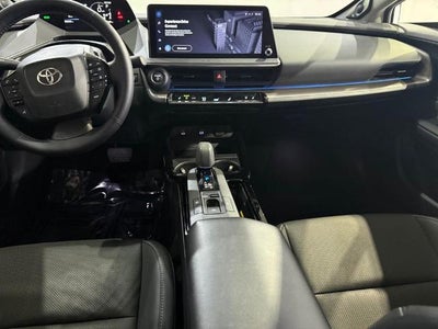 2023 Toyota Prius LE AWD (Natl)