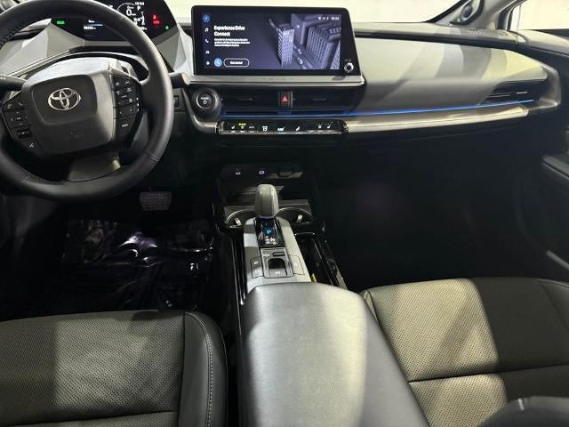 2023 Toyota Prius LE AWD (Natl)