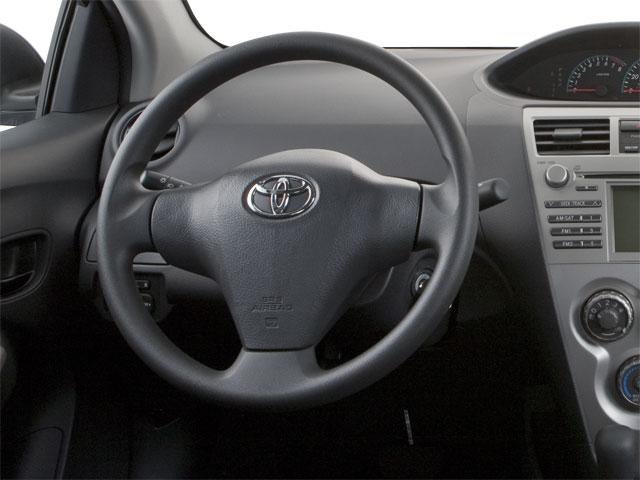 2010 Toyota Yaris 4dr Sdn Auto (Natl)