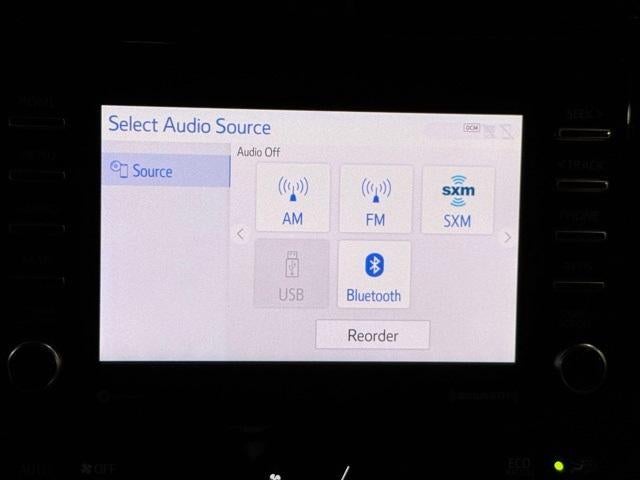 2022 Toyota Prius XLE (Natl)