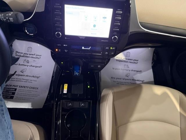 2022 Toyota Prius XLE (Natl)