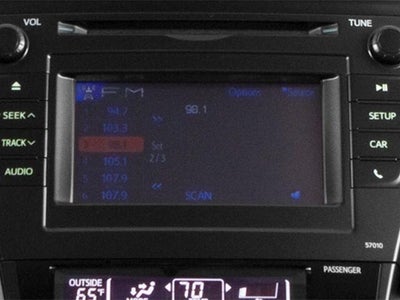 2014 Toyota Prius v 5dr Wgn Two (Natl)