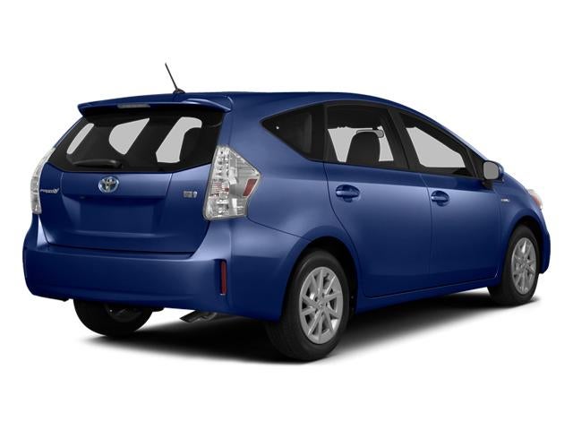 2014 Toyota Prius v 5dr Wgn Two (Natl)