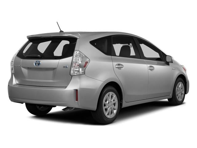2014 Toyota Prius v 5dr Wgn Two (Natl)