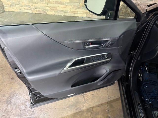 2022 Toyota Venza XLE AWD (SE)