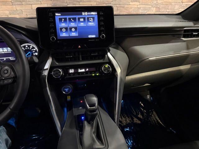 2022 Toyota Venza XLE AWD (SE)
