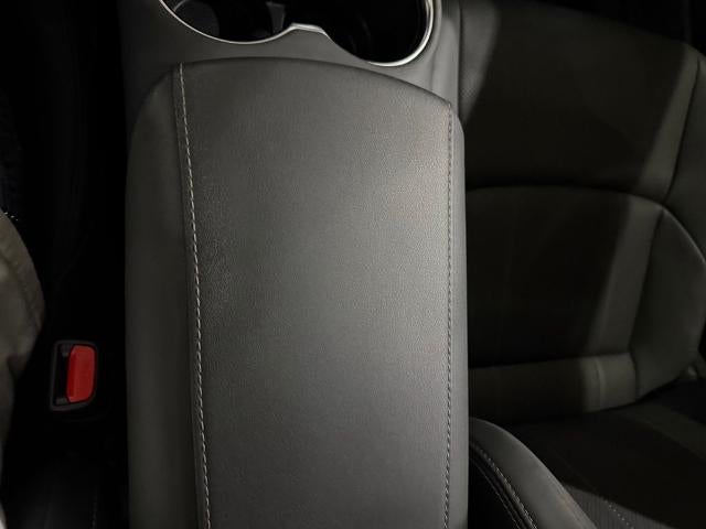 2021 Toyota Venza XLE AWD (SE)