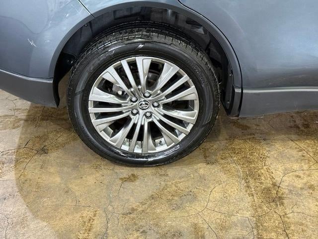 2021 Toyota Venza XLE AWD (SE)