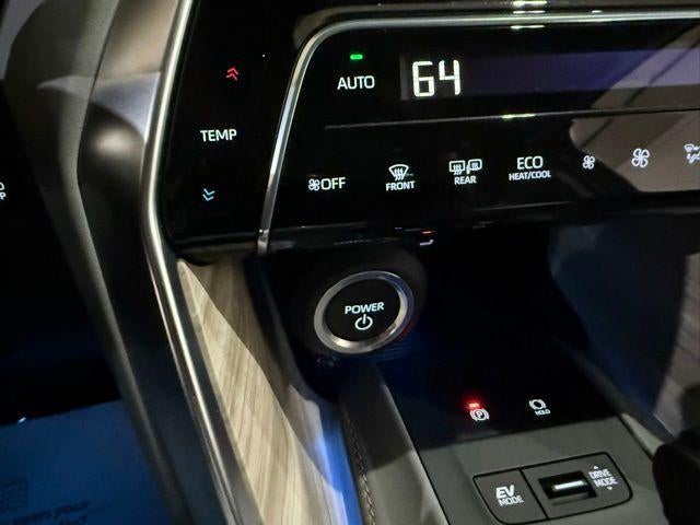 2024 Toyota Venza Limited AWD (GS)