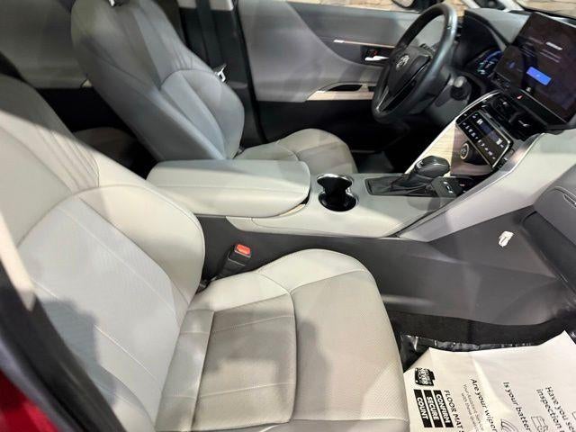 2024 Toyota Venza Limited AWD (GS)