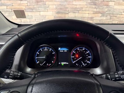 2017 Toyota RAV4 XLE AWD (Natl)