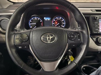 2017 Toyota RAV4 XLE AWD (Natl)