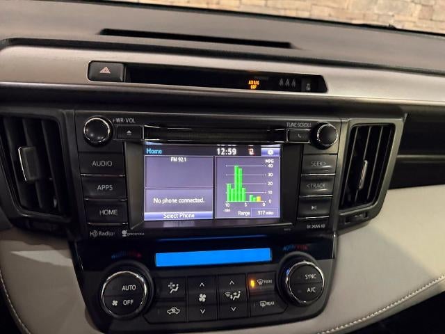2017 Toyota RAV4 XLE AWD (Natl)