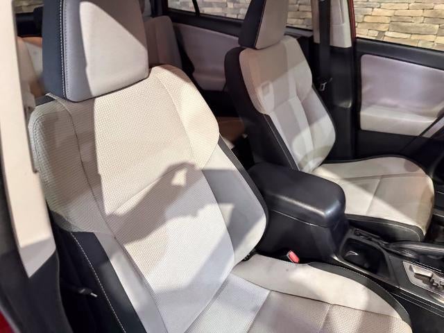 2017 Toyota RAV4 XLE AWD (Natl)