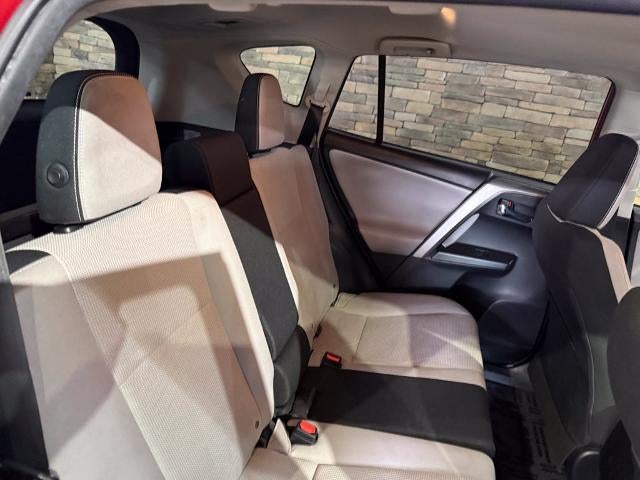 2017 Toyota RAV4 XLE AWD (Natl)