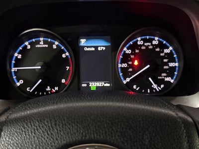2017 Toyota RAV4 XLE AWD (Natl)
