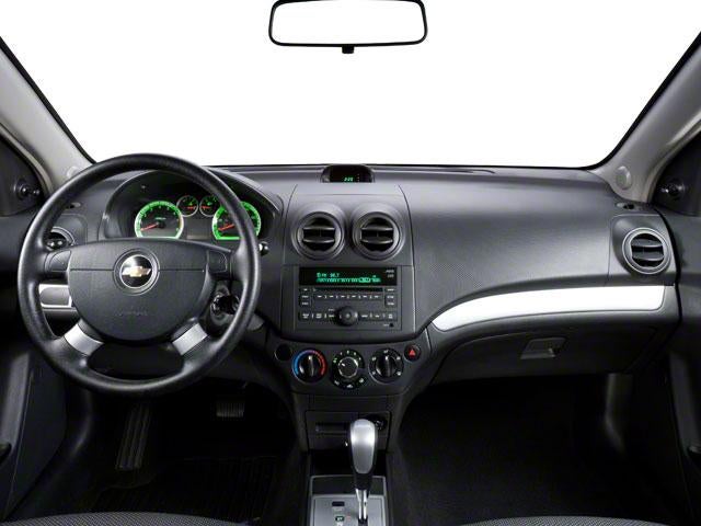 2011 Chevrolet Aveo 4-door 2LT