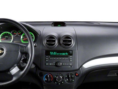 2011 Chevrolet Aveo 4-door 2LT