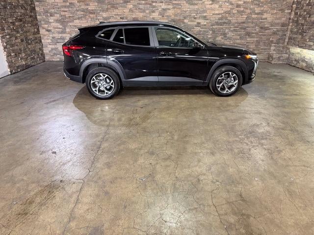 2025 Chevrolet Trax FWD 4dr LT