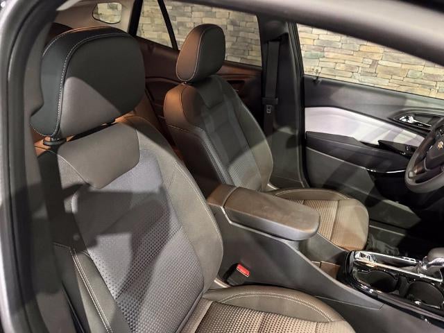 2025 Chevrolet Trax FWD 4dr LT
