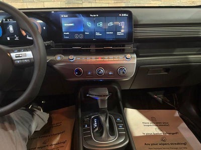 2026 Hyundai KONA SE AWD