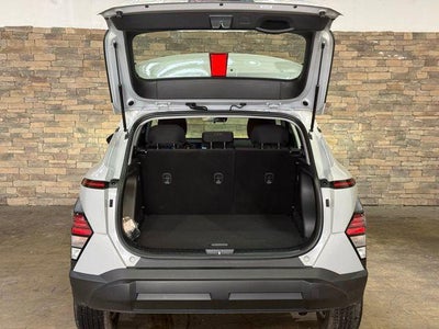 2026 Hyundai KONA SE AWD