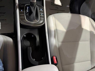 2026 Hyundai KONA SE AWD