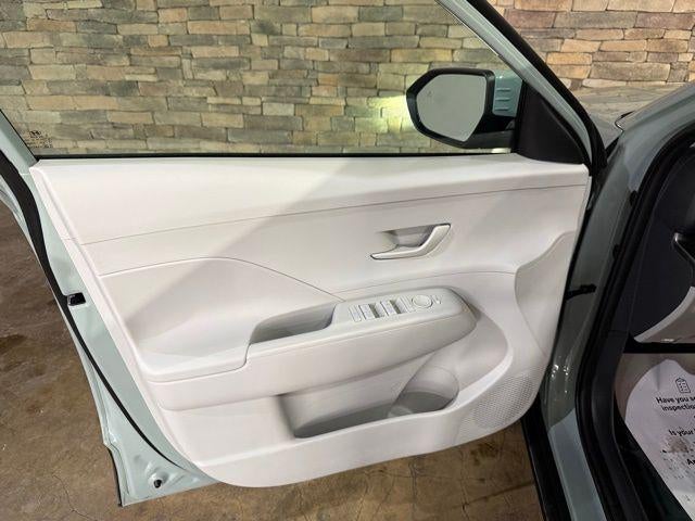 2026 Hyundai KONA SE AWD