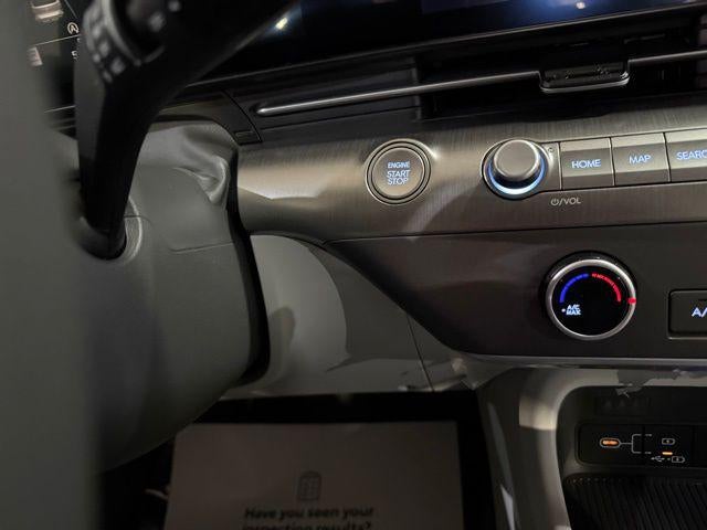 2026 Hyundai KONA SE AWD