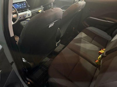 2026 Hyundai KONA SE AWD