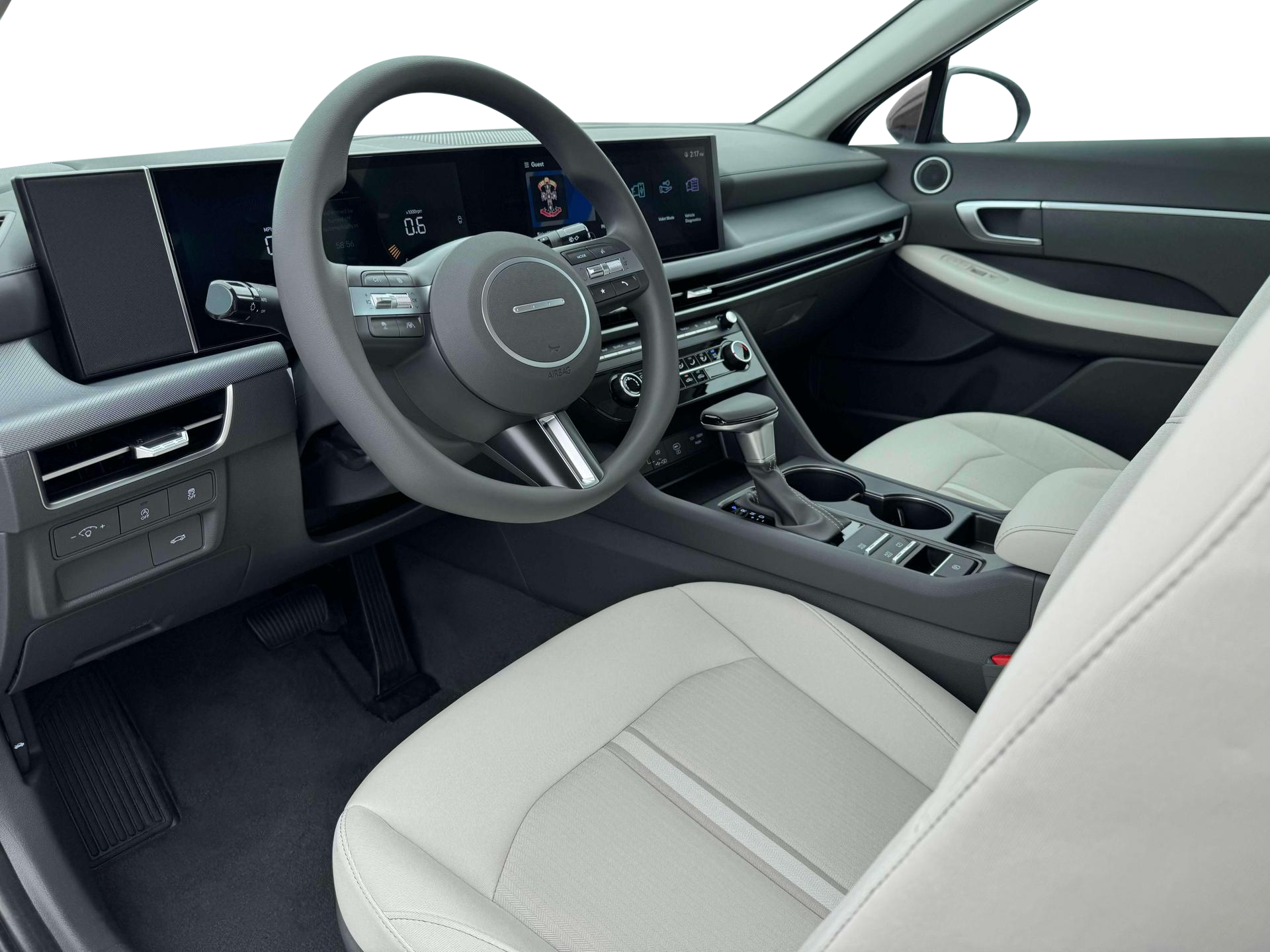 2025 Hyundai SONATA SE