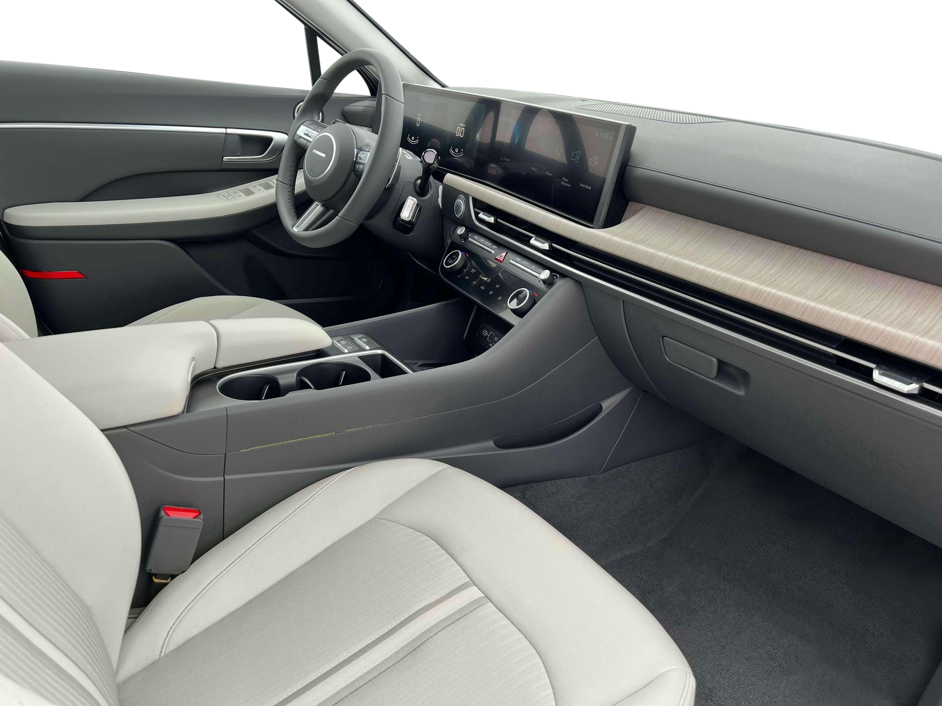 2025 Hyundai SONATA HYBRID SEL