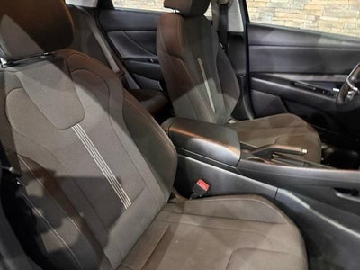 2021 Hyundai ELANTRA SE IVT