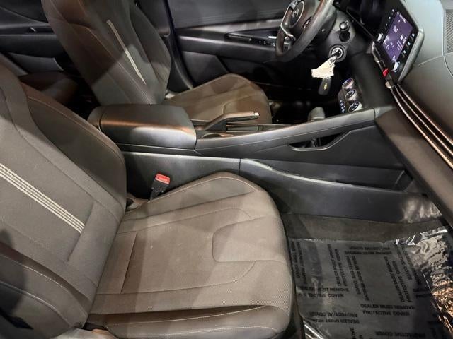 2021 Hyundai ELANTRA SE IVT