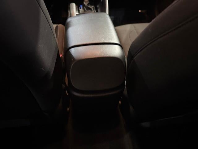 2021 Hyundai ELANTRA SE IVT