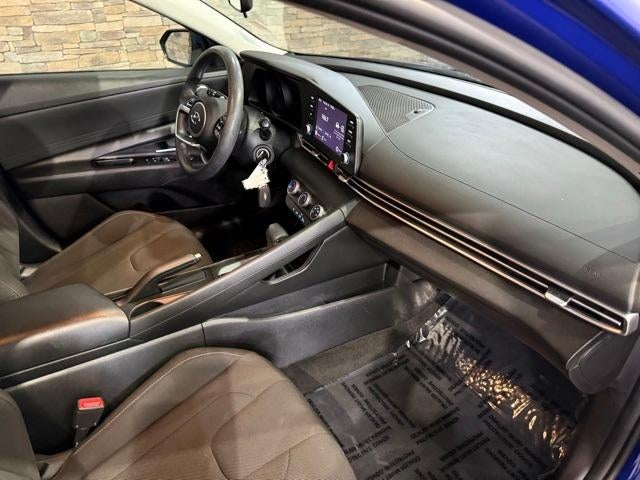 2021 Hyundai ELANTRA SE IVT