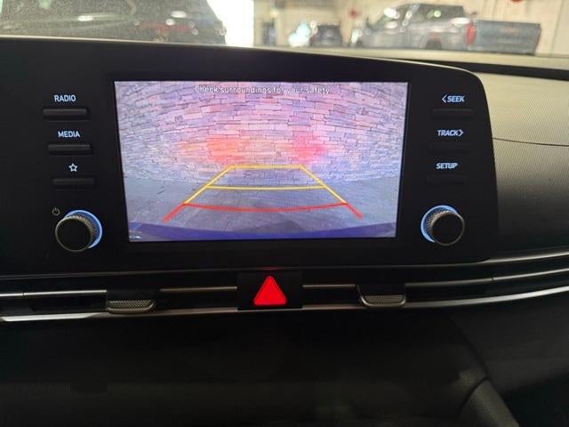 2021 Hyundai ELANTRA SE IVT