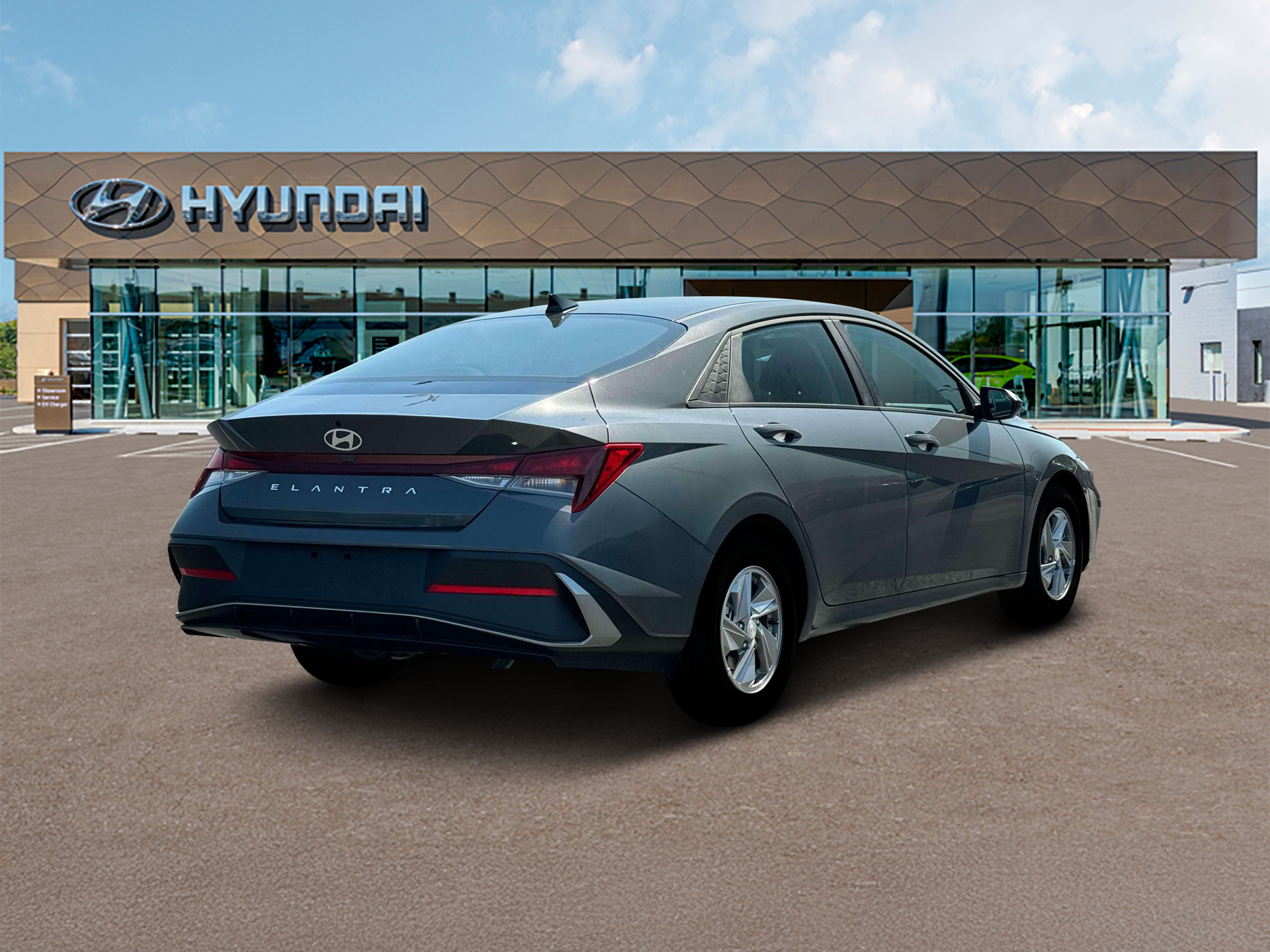 2025 Hyundai ELANTRA SE