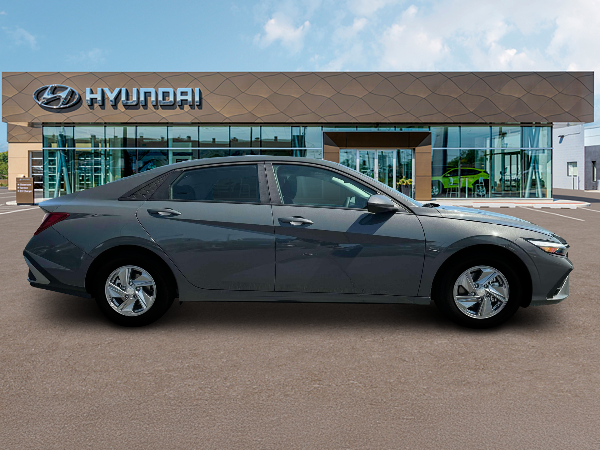 2025 Hyundai ELANTRA SE