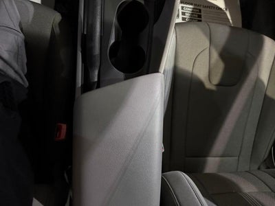 2024 Hyundai ELANTRA SE IVT