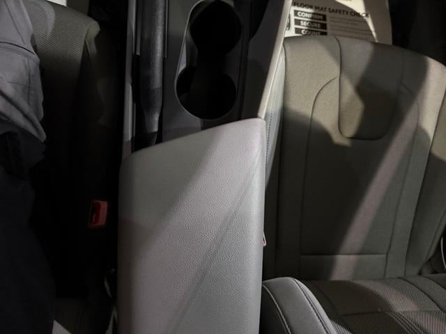 2024 Hyundai ELANTRA SE IVT