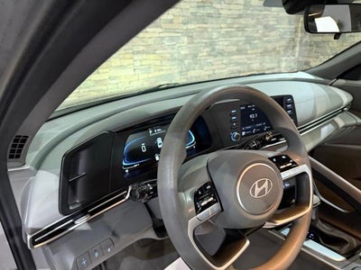 2024 Hyundai ELANTRA SE IVT