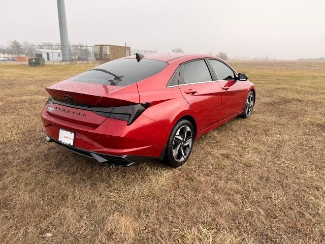 2023 Hyundai ELANTRA Limited IVT