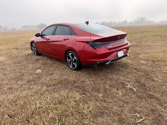 2023 Hyundai ELANTRA Limited IVT