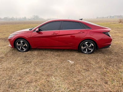 2023 Hyundai ELANTRA Limited IVT